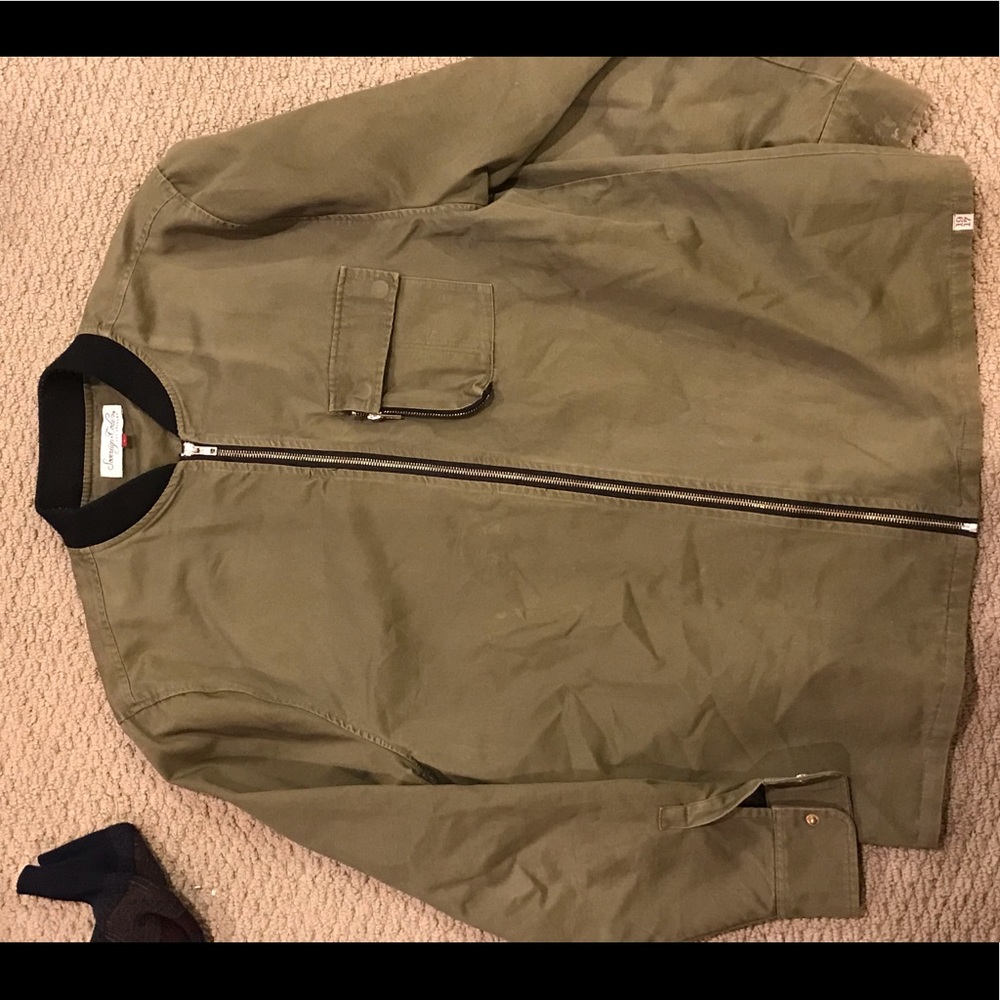 Military bomber with stand up caller